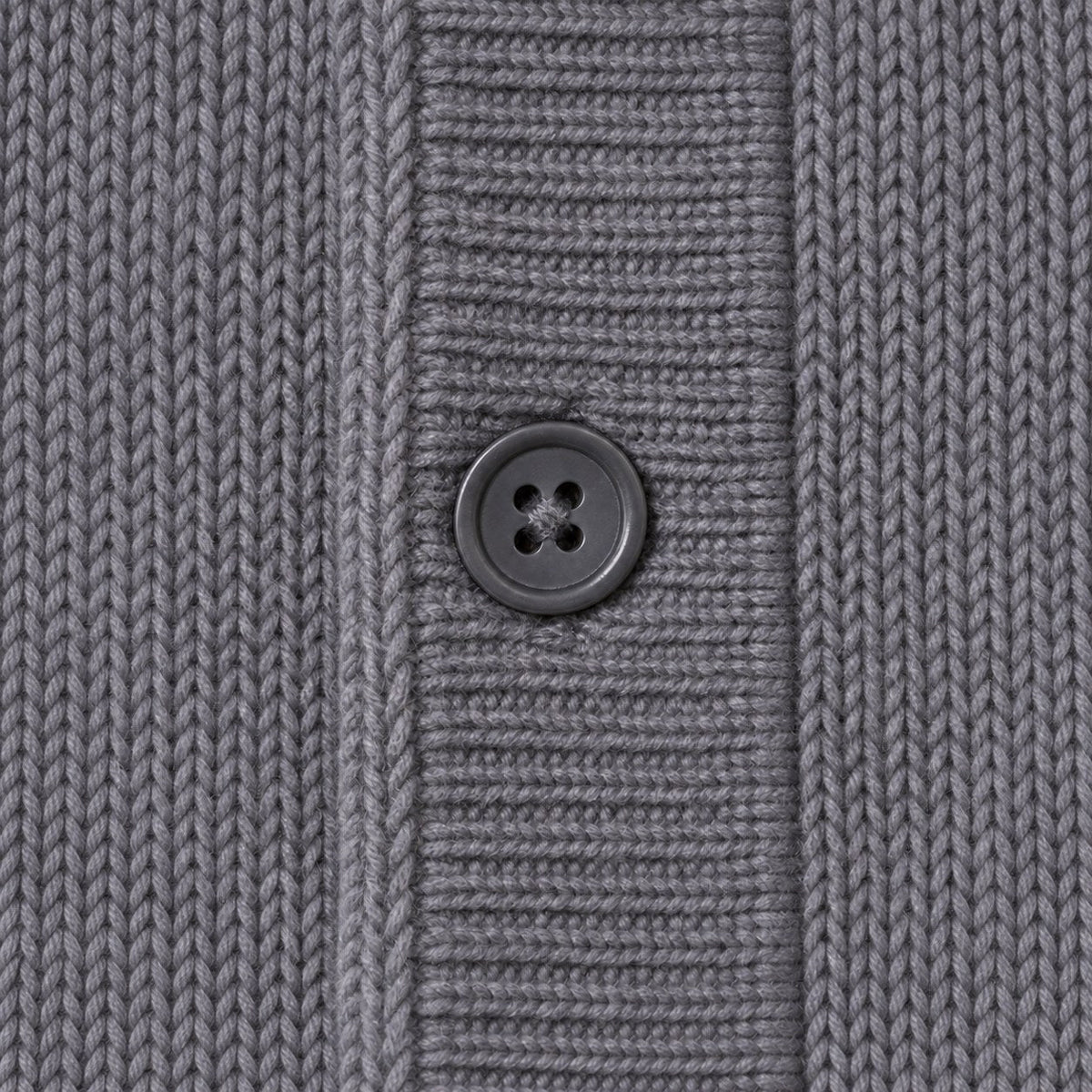 Men's knitted polo jumper in Light Grey | Brecon – detail view