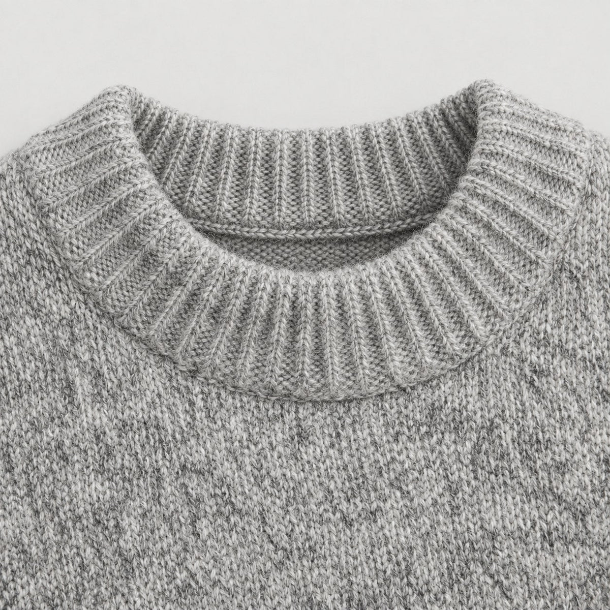 Men's marled crew neck jumper in Grey | Wiveton – detail view