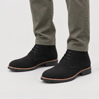 Men's chukka boots in Black | Tibberton – front view