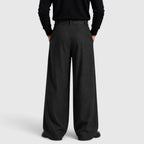 Men's lightweight pleated straight-leg tailored trousers