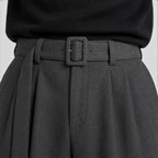 Men's lightweight pleated straight-leg tailored trousers