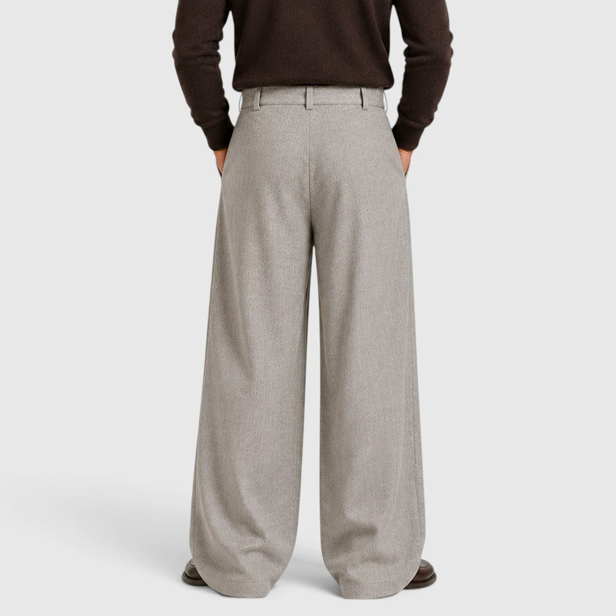 Men's lightweight pleated straight-leg tailored trousers