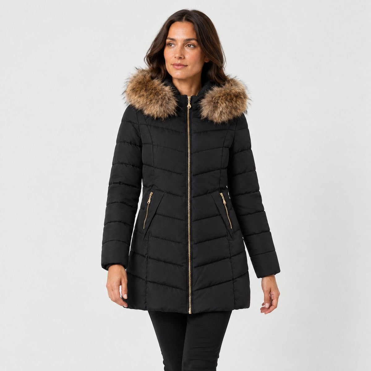 Women's fitted puffer coat in Black | Collyweston – front view