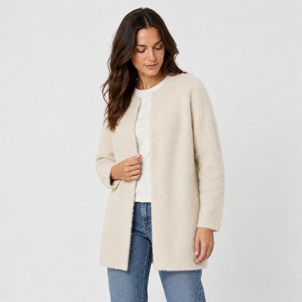 Women's longline cardigan in Cream | Bewcastle – side view