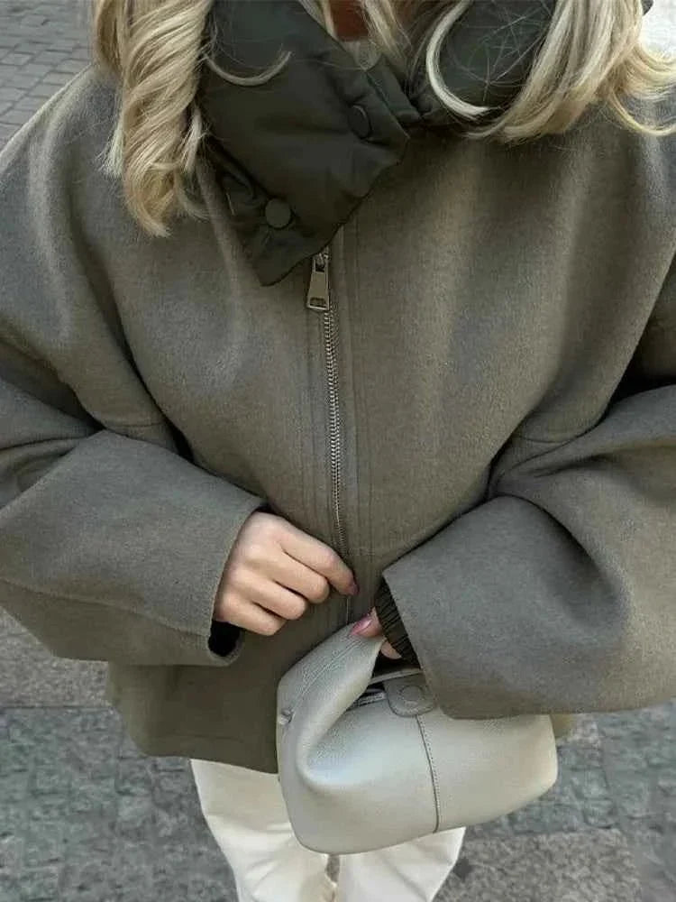 Women's oversized hooded padded jacket