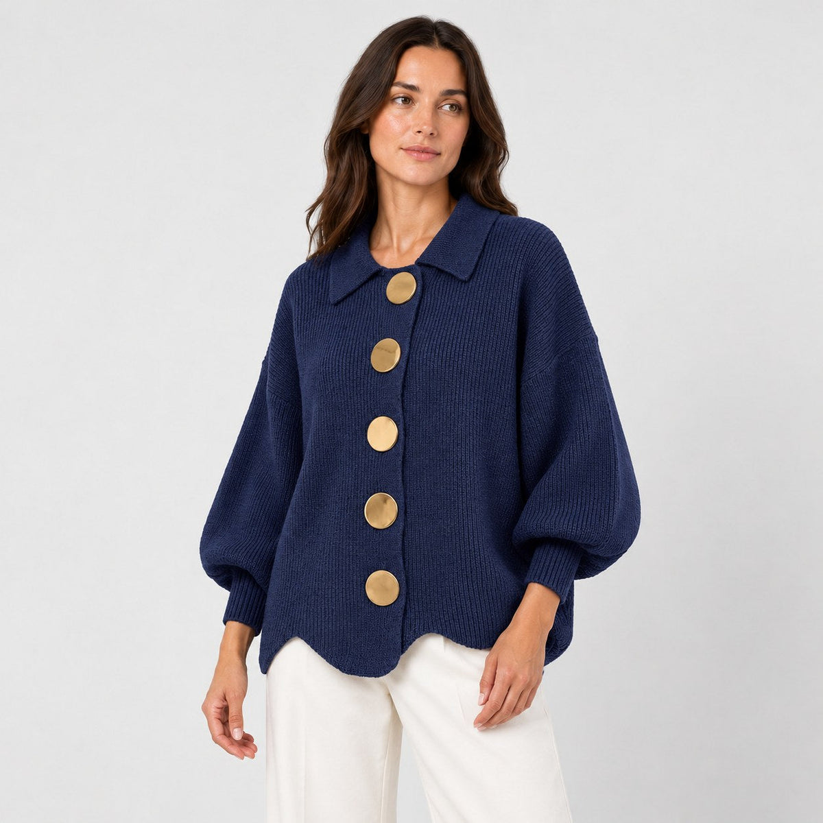 Women's oversized cardigan in Navy | Appletreewick – side view