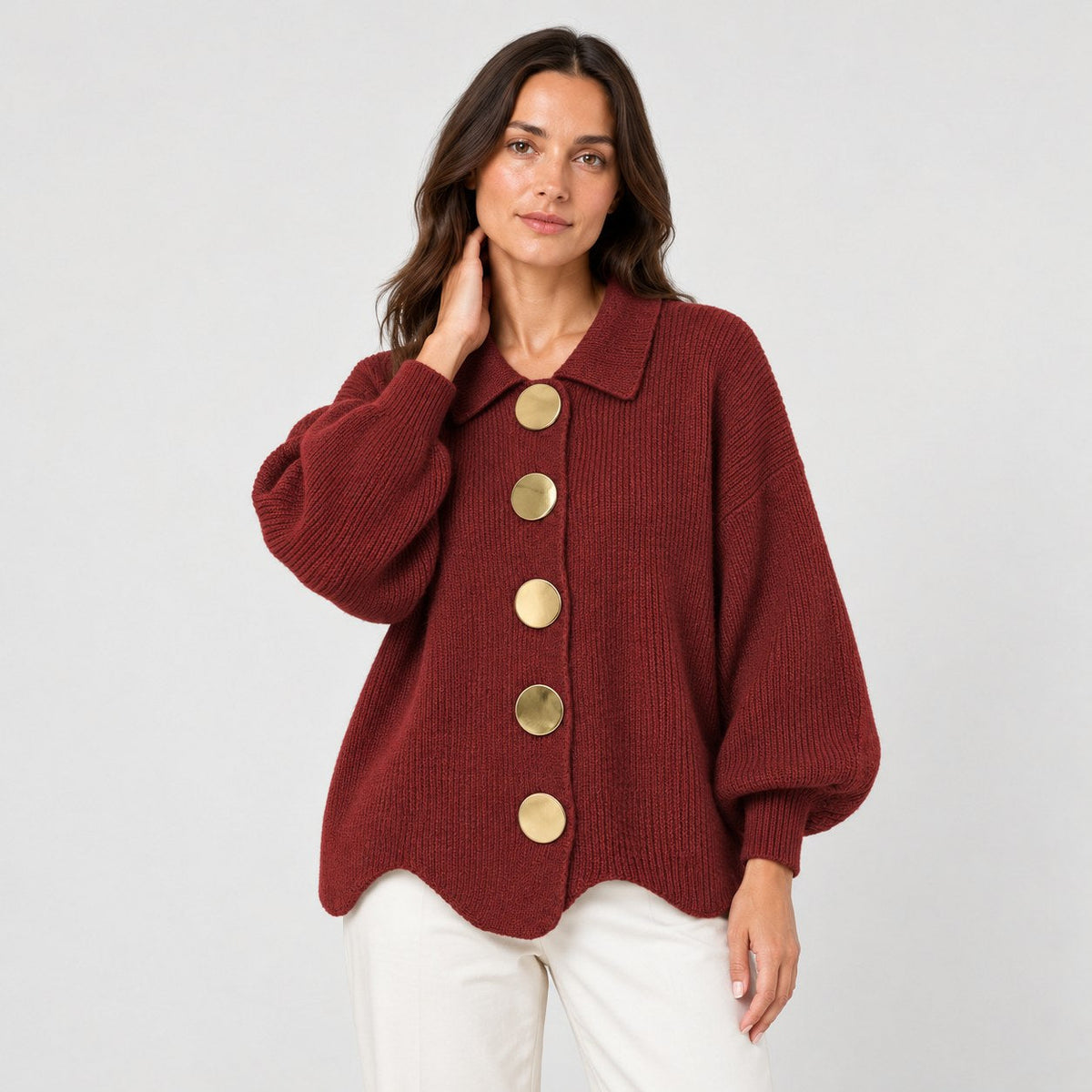Women's oversized cardigan in Red | Appletreewick – front view