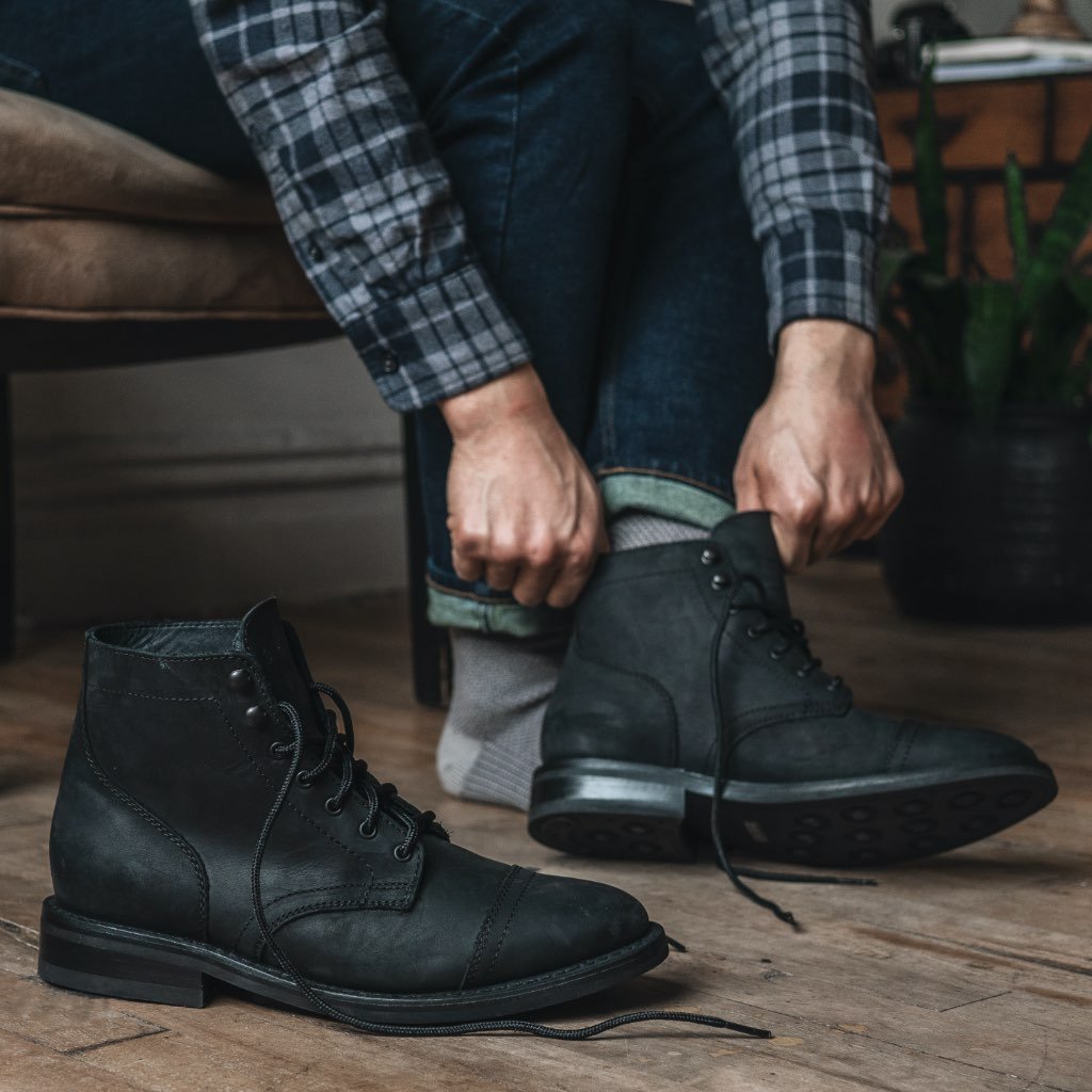 Men's Leather Cap Toe Lace-Up Ankle Boots — view 7