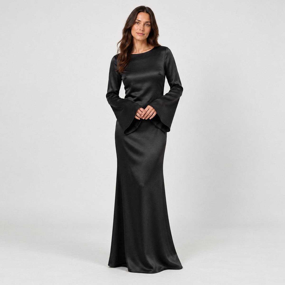 Women's satin-effect maxi dress in Black | Barrowden – front view