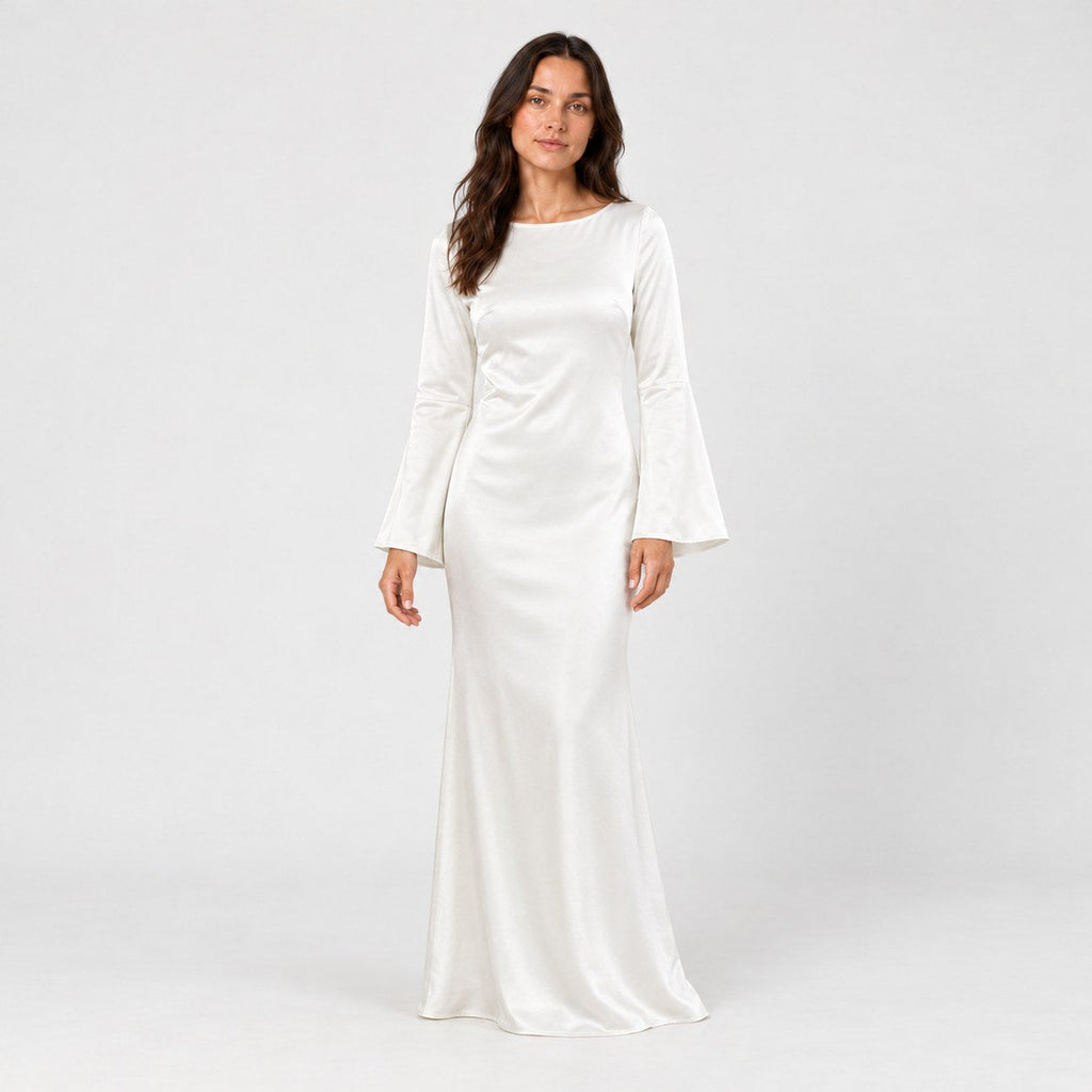 Women's satin-effect maxi dress in Ivory | Barrowden – front view