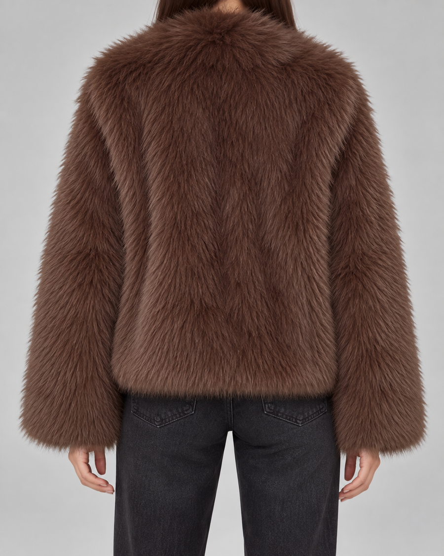 Women's Cropped Faux Fur Jacket with Wide Collar | Woodbridge