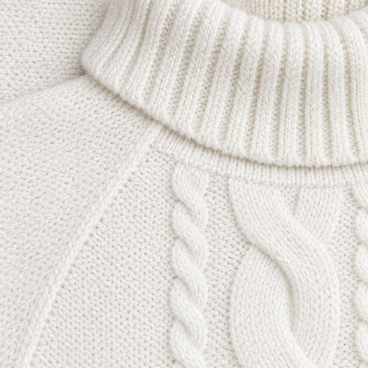 Women's cable knit turtleneck with cape sleeves in White | Grinton – detail view