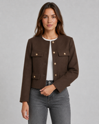 Veste courte sans col pour femme avec boutons dorés | Withington