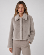 Veste courte en fausse fourrure à col large pour femme | Kempsford