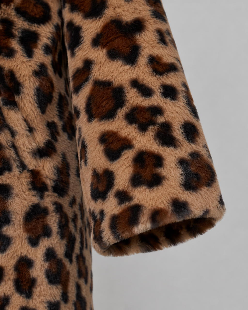 Manteau en fausse fourrure à motif léopard pour femme | Glynde