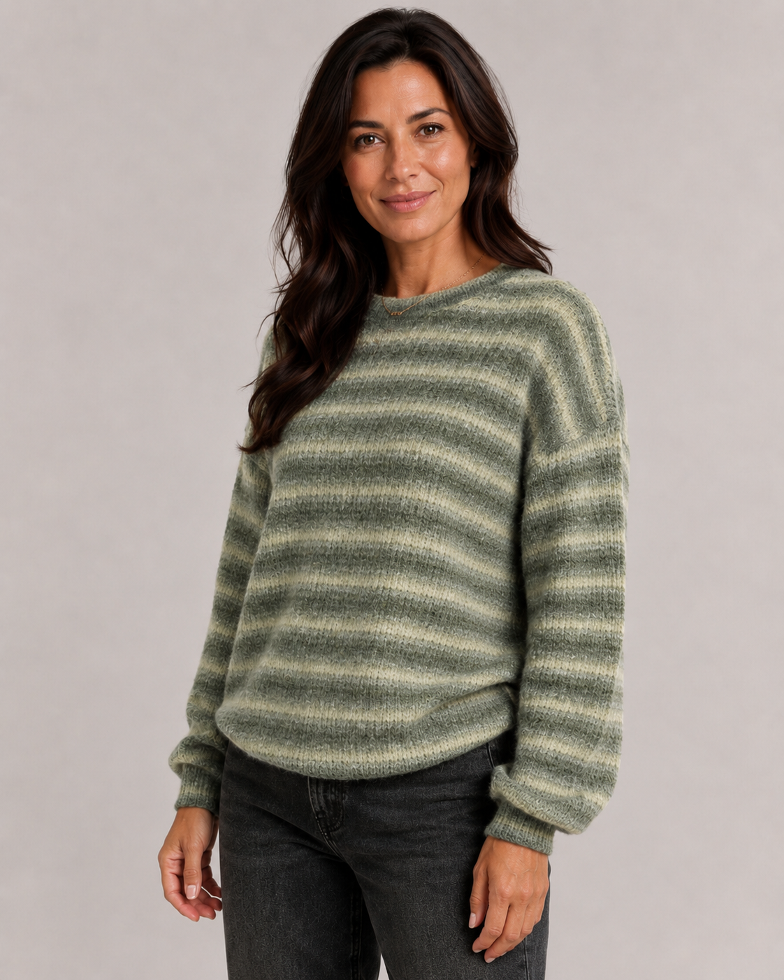 Pull duveteux à rayures et épaules tombantes pour femme | Winchelsea