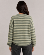 Pull duveteux à rayures et épaules tombantes pour femme | Winchelsea