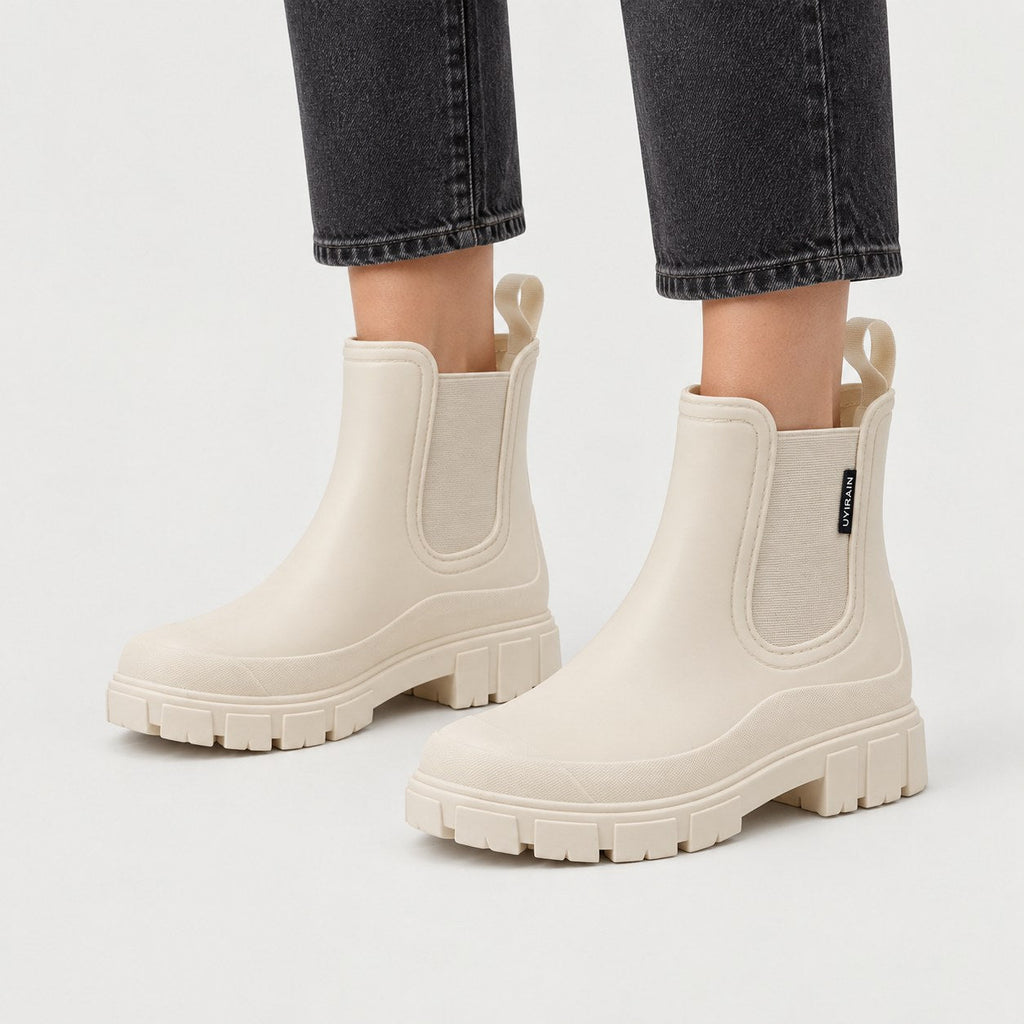 Women's Water-Repellent Chelsea Boots in Cream | Lealholm – front view
